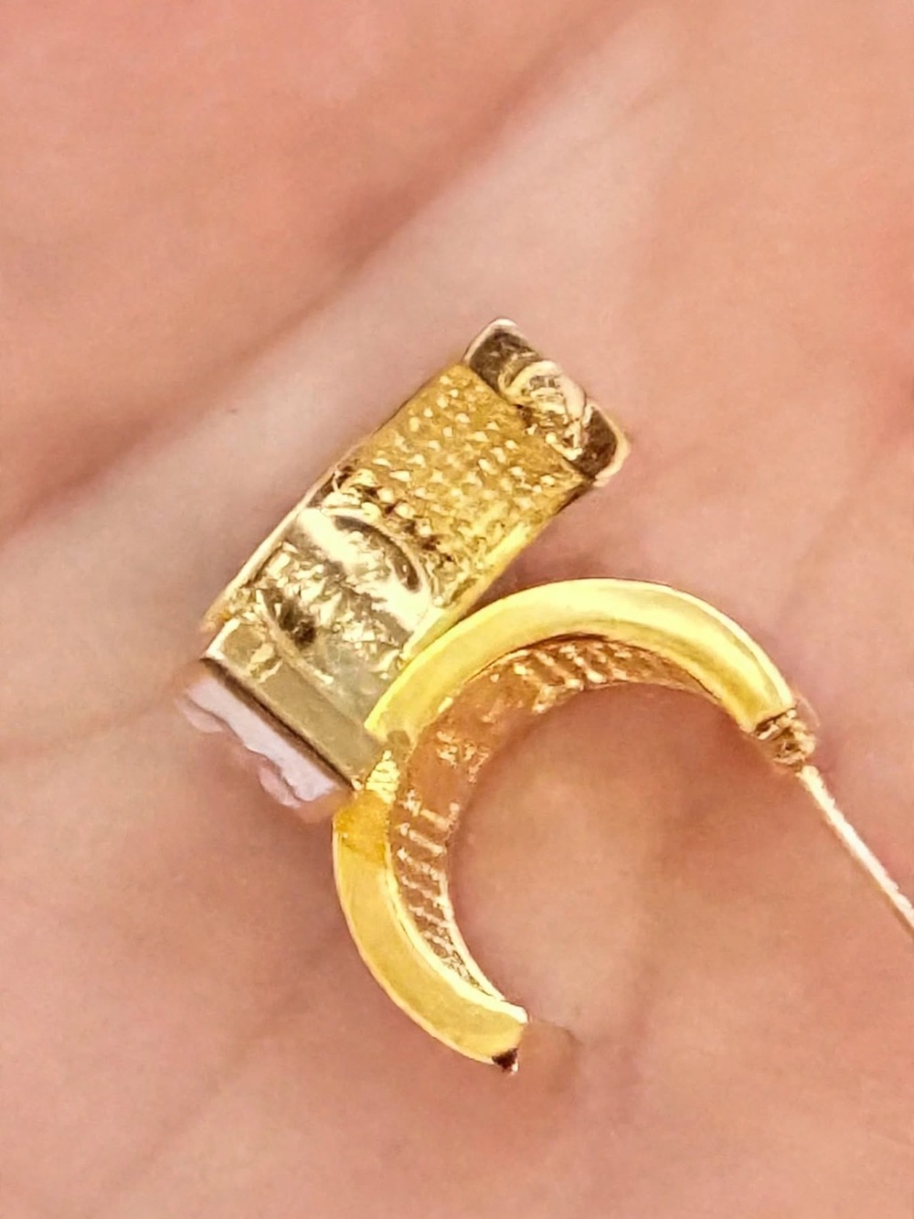 ❣️Chanel Inspired White Enamel Gold Tone Double CC Hoop Earrings |Signed, NWT - Picture 2 of 9